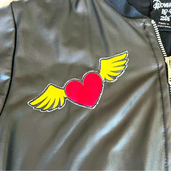 Flowers By Zoe Black Faux Leather Jacket with patches. Girls 6x - Picture 6 of 8